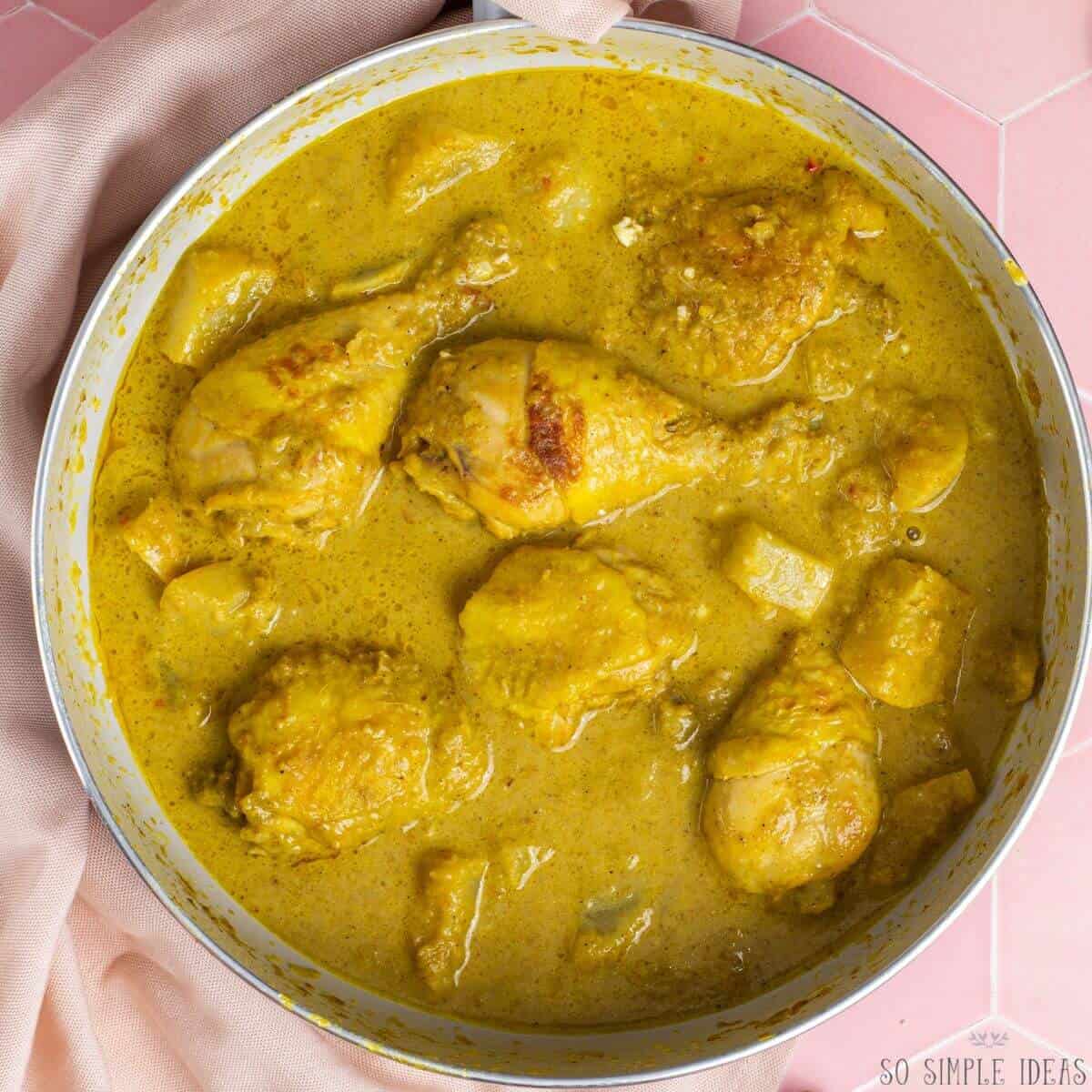 how to thicken curry sauce featured image.